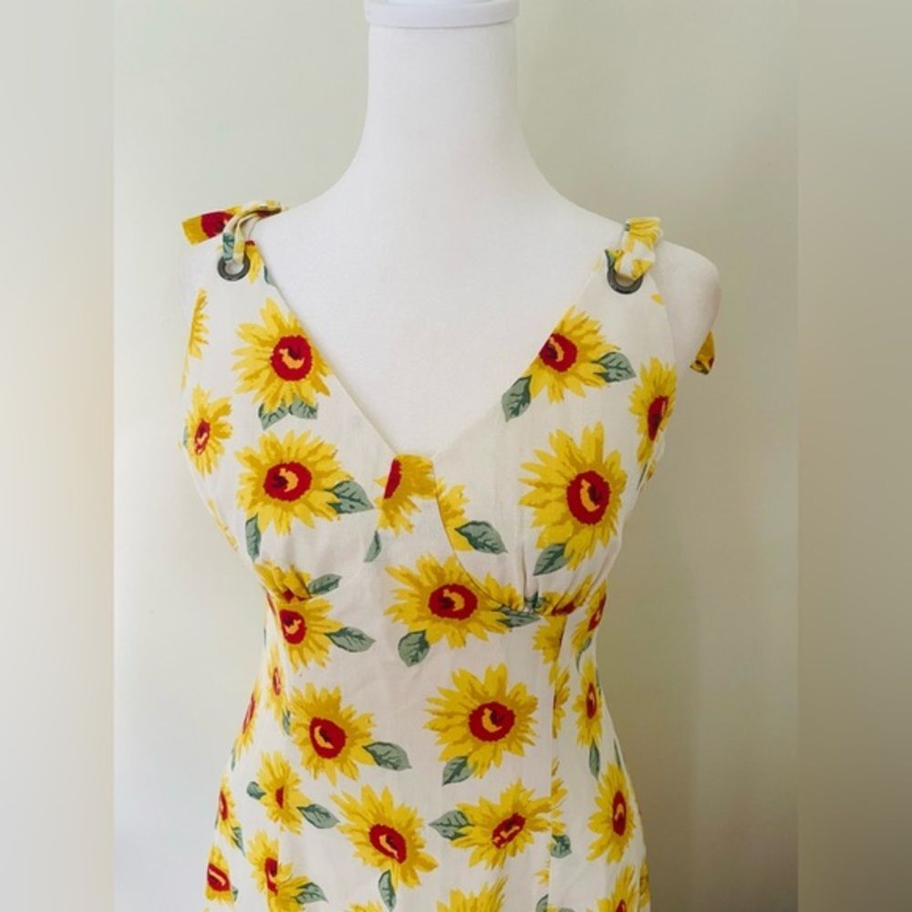 NWT Sunflower maxi linen sexy dress tied with zipper